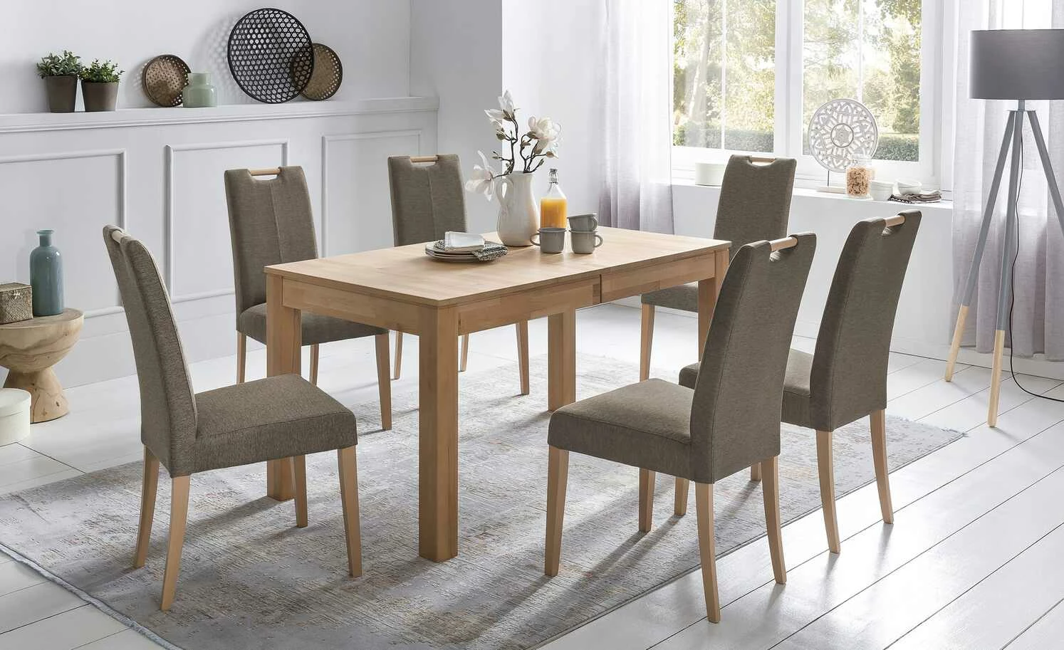 Woodford Polsterstuhl mit Griff Gabi 4 Woodford Polsterstuhl mit Griff Gabi 4 | Walnut (Braun) Buche -Stühle Verkäufe 2022 14302890 1 202206132231