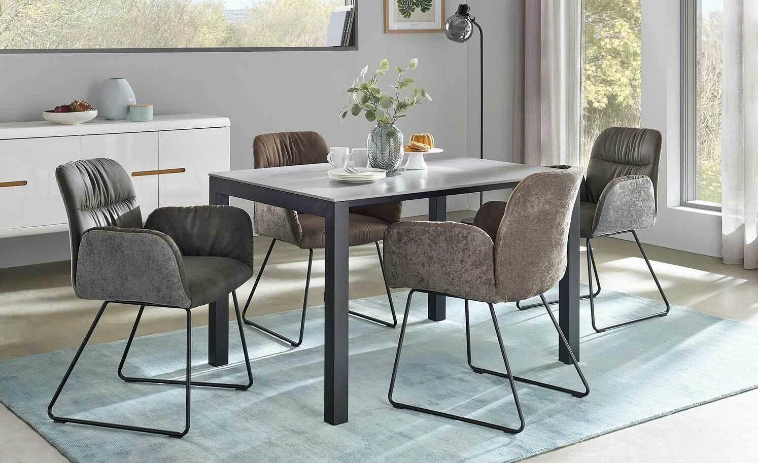 uno Polster-Armlehnstuhl Sevan uno Polster-Armlehnstuhl Sevan | Innen: Dunkelbraun / Außen: Braun Kufe -Stühle Verkäufe 2022 14307643 5 202111021308